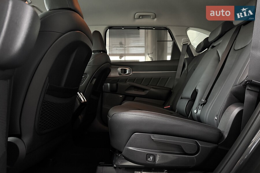 Kia Sorento - фото 28