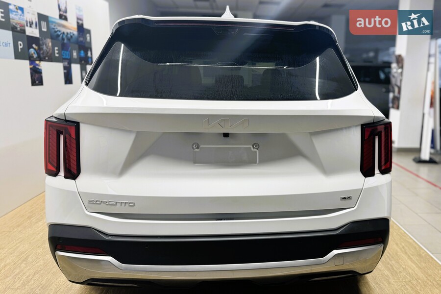 Kia Sorento - фото 4