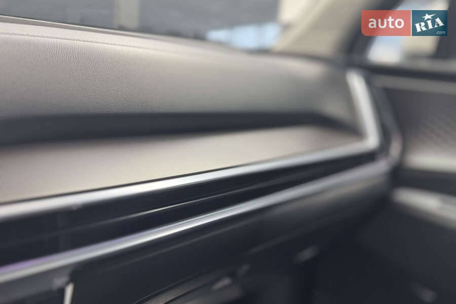 Kia Sorento - фото 11
