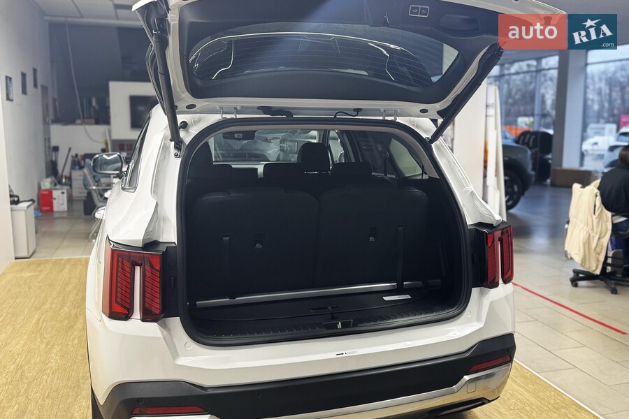 Kia Sorento - фото 10