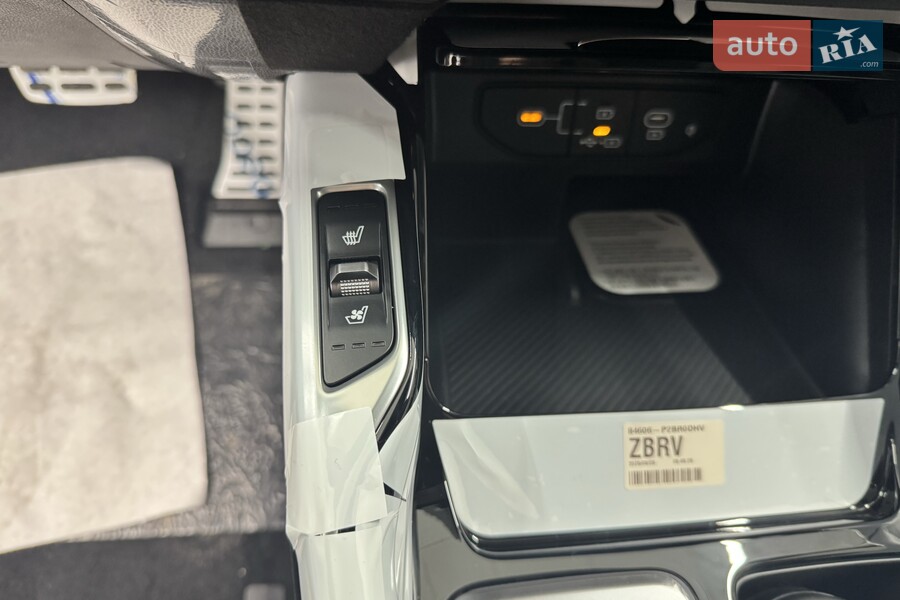 Kia Sorento - фото 19