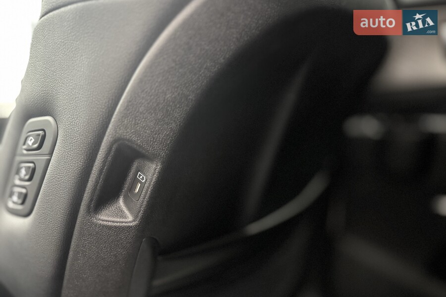 Kia Sorento - фото 26