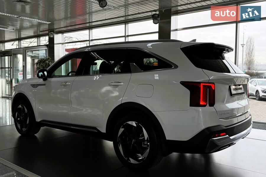 Kia Sorento - фото 7