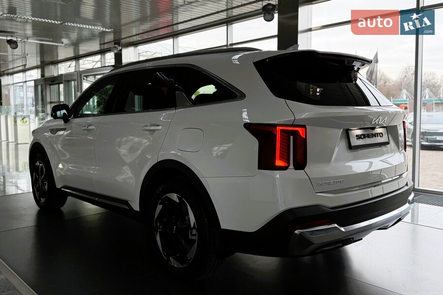 Kia Sorento - фото 8