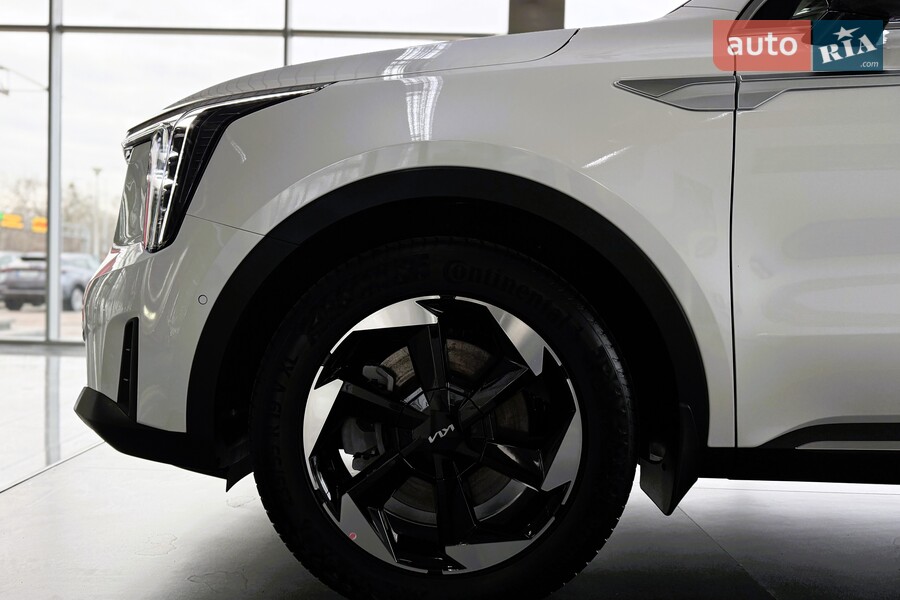 Kia Sorento - фото 10