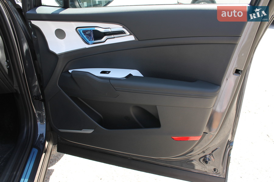 Kia Sportage - фото 23