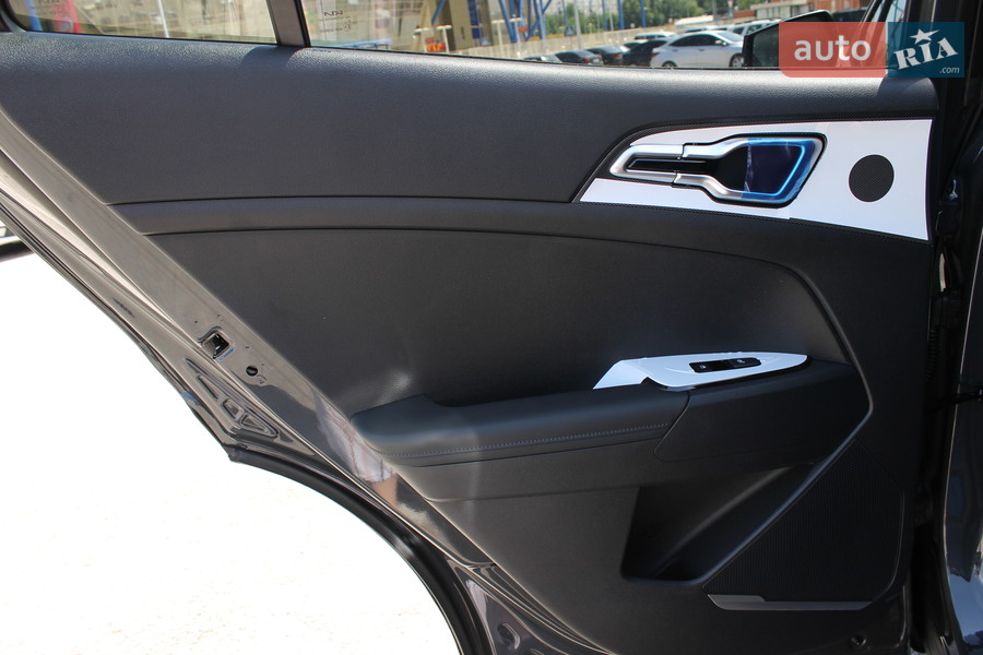 Kia Sportage - фото 20