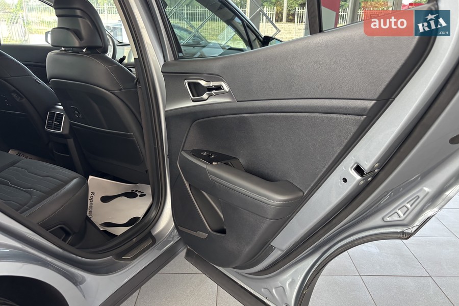 Kia Sportage - фото 17