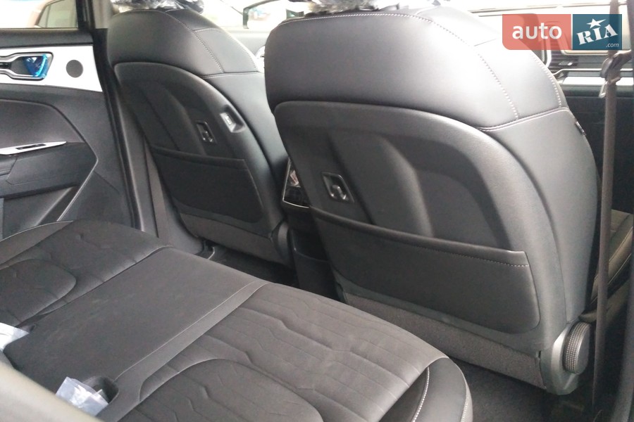 Kia Sportage - фото 19