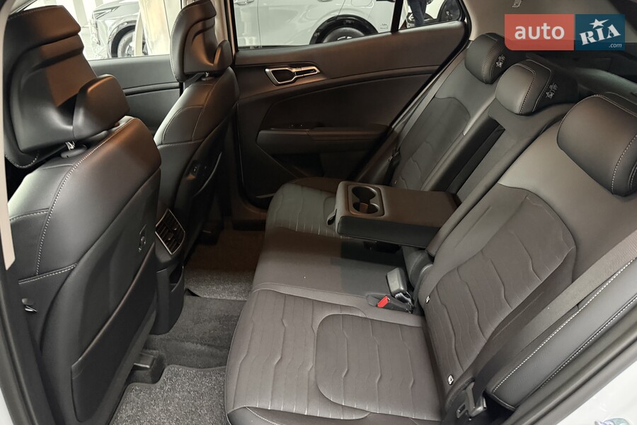 Kia Sportage - фото 25