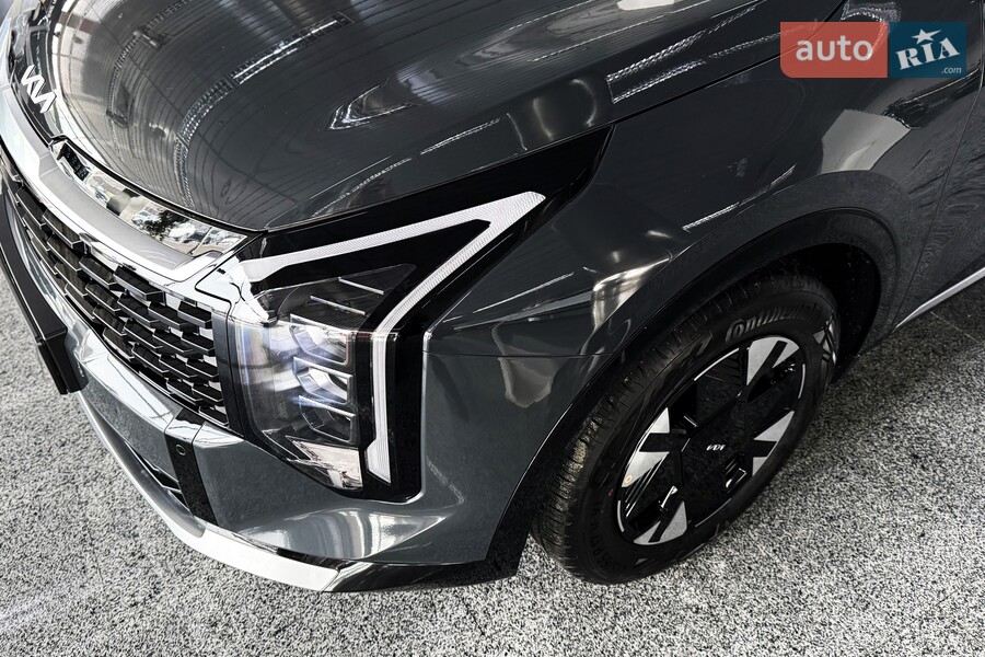 Kia Sportage - фото 12