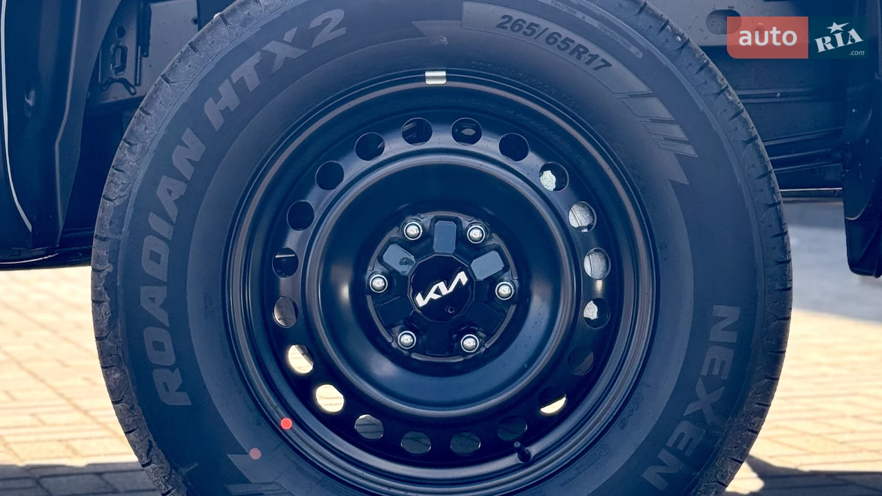 Kia-9