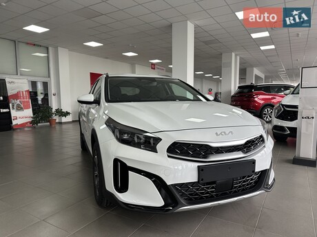 Kia XCeed 2025