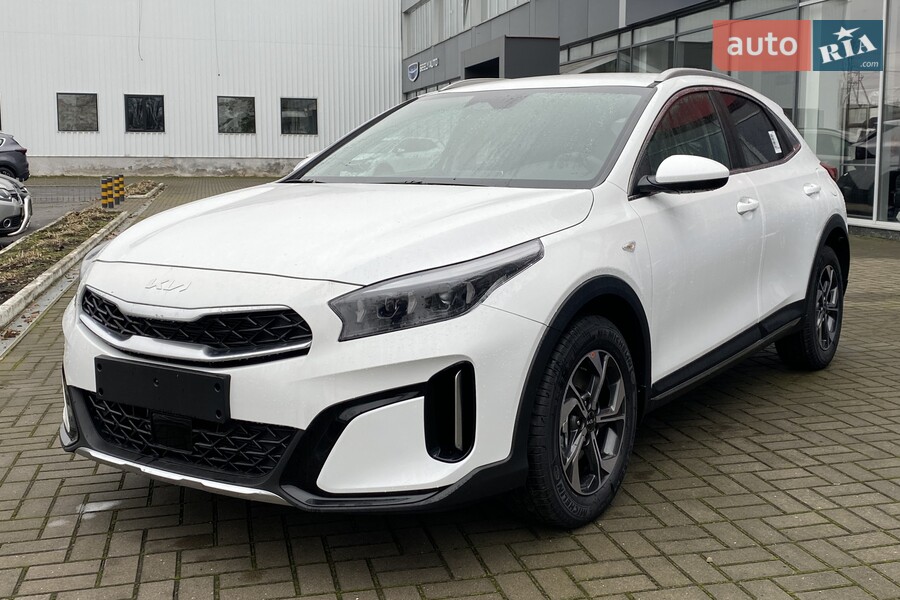 Kia XCeed - фото 1