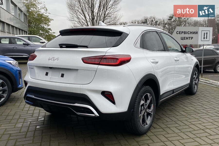Kia XCeed - фото 7