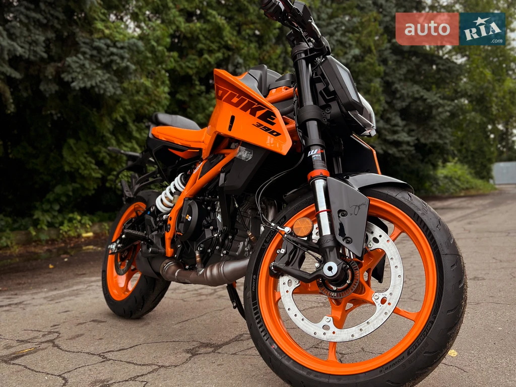 KTM 390 Duke Base