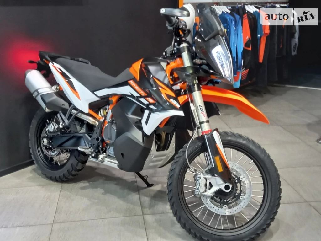 KTM 890 Adventure R Base