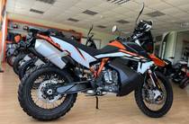 KTM 890 Adventure R Base