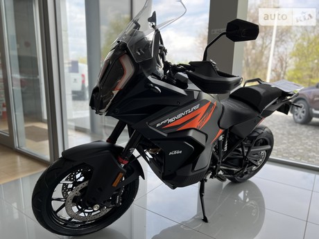 KTM Adventure 2022