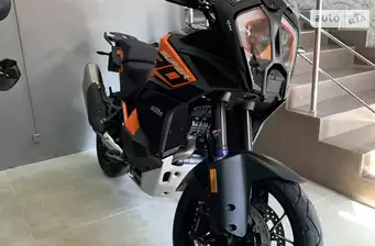 KTM Adventure