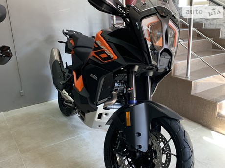 KTM Adventure 2023