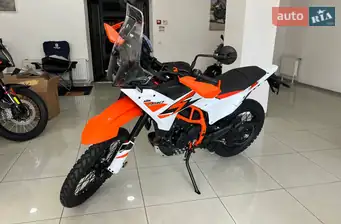KTM Adventure