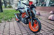 KTM Duke Base