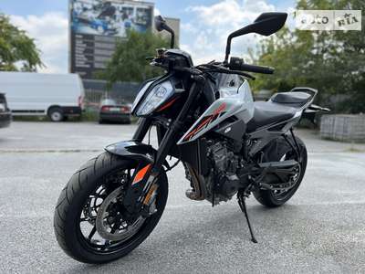 KTM Duke 2023 Base