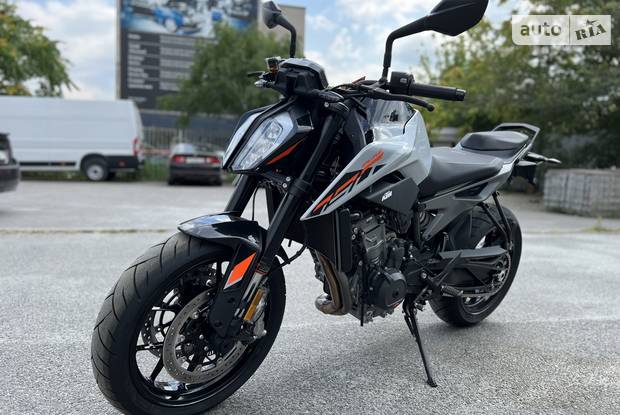 KTM Duke Base