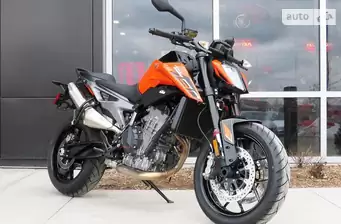 KTM Duke