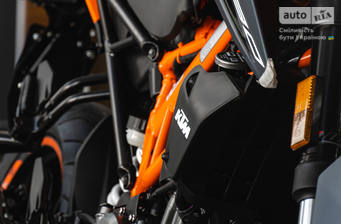 KTM Duke 2023 Base