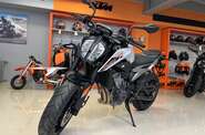 KTM Duke Base