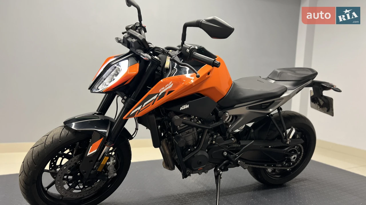 KTM Duke Base