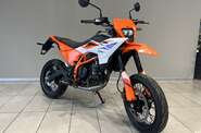 KTM SMC Base