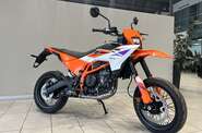 KTM SMC Base