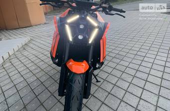 KTM Super Duke 1390R 2024 Base