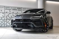 Lamborghini Urus Base