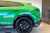 Lamborghini Urus Base