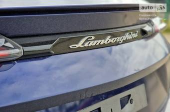 Lamborghini Urus 2023 Base