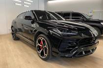 Lamborghini Urus Base