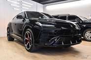 Lamborghini Urus Base