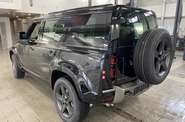 Land Rover Defender X-Dynamic SE