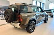 Land Rover Defender SE