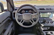 Land Rover Defender X-Dynamic SE