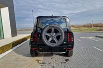 Land Rover Defender X-Dynamic SE