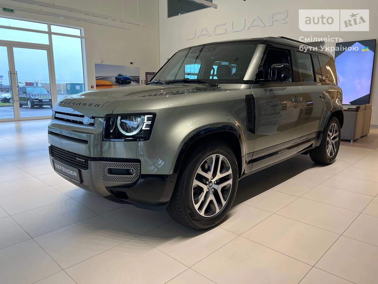 Land Rover Defender X-Dynamic SE