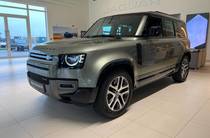 Land Rover Defender X-Dynamic SE