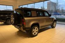 Land Rover Defender X-Dynamic SE