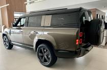 Land Rover Defender Base