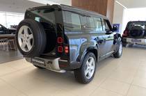 Land Rover Defender X-Dynamic SE